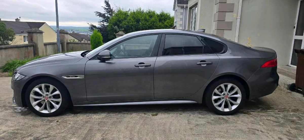 Jaguar XF 2.0 Diesel 2017 Automatic NCT 06/2027 - Image 5