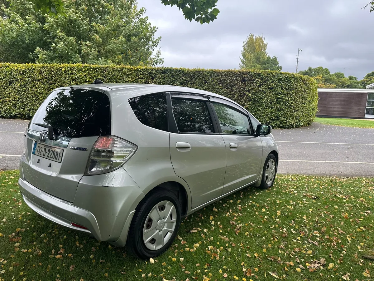 Honda Fit 2013 Automatic NCT 04/27 Tax 08/27 - Image 4