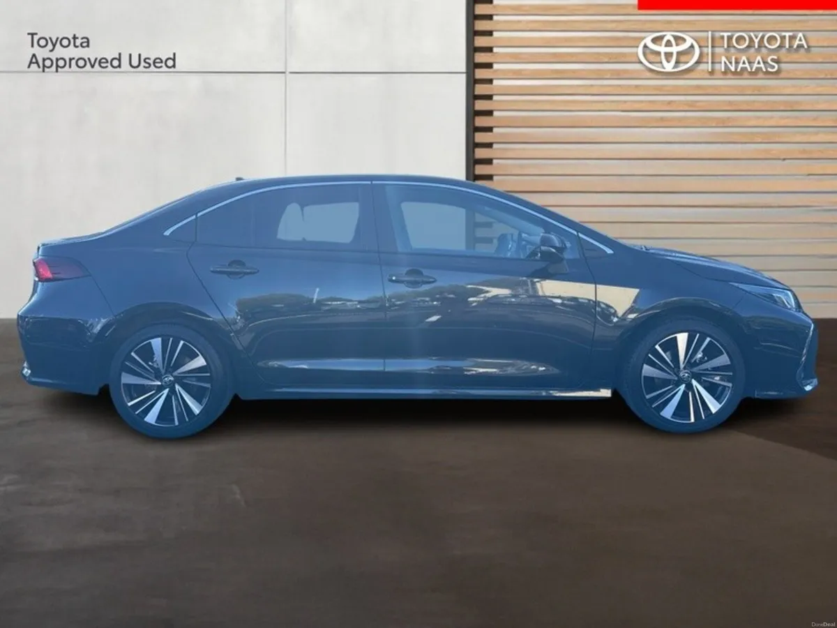 Toyota Corolla Corolla Saloon Lunasport *€4,900 IN - Image 3