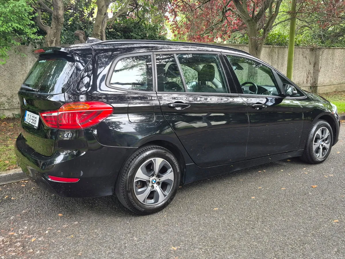 BMW 2-Series 2017 - Image 5