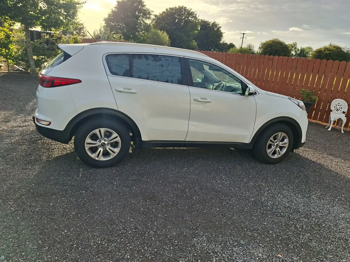 Kia Sportage 2018 - Image 5