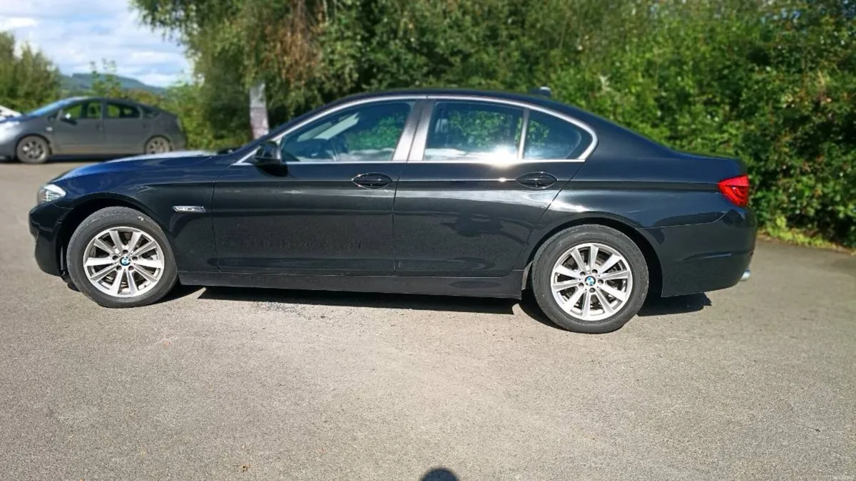 2012 BMW 520D Automatic - Image 4