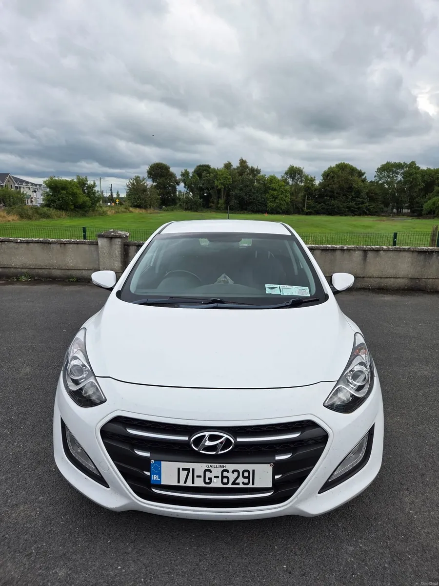 Hyundai i30 2017 - Image 2