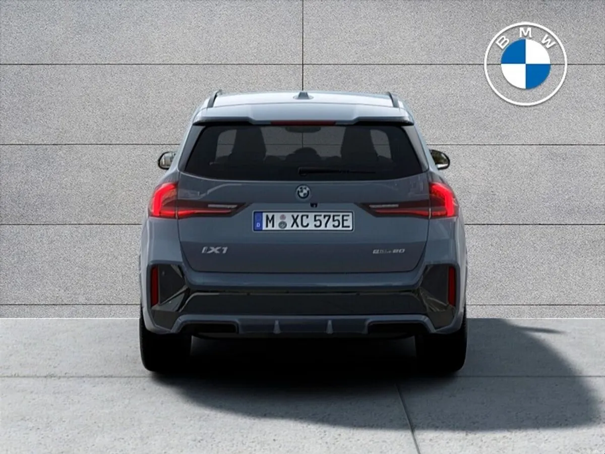 BMW iX1 eDrive20 M Sport - Image 3