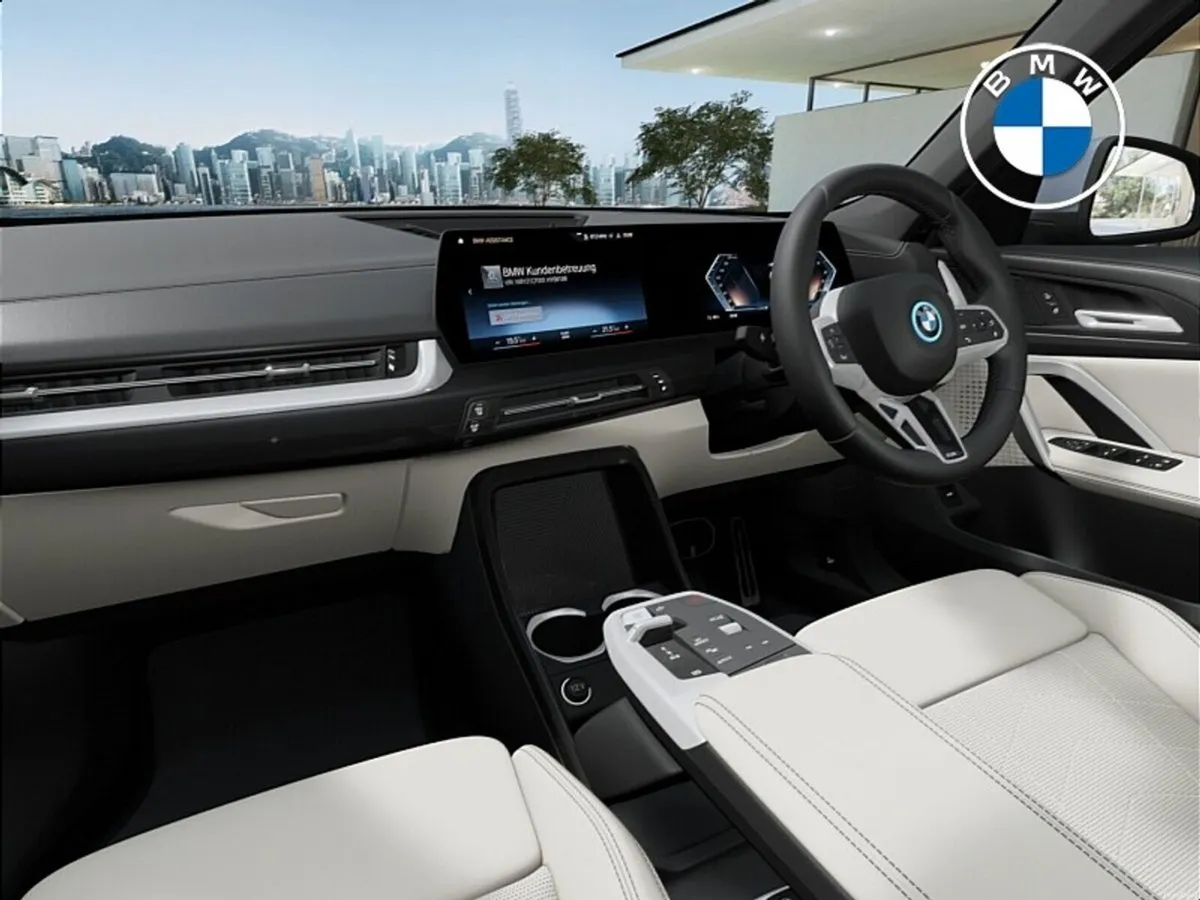 BMW iX1 eDrive20 M Sport - Image 5
