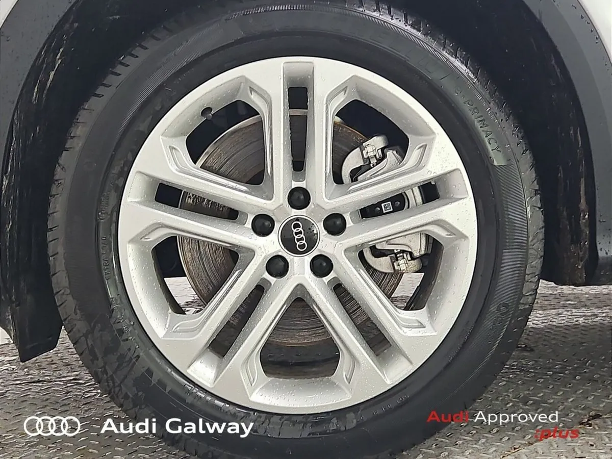 Audi Q5 €599 p/m - E-HYBRID SE QUATTRO A/T - Image 6