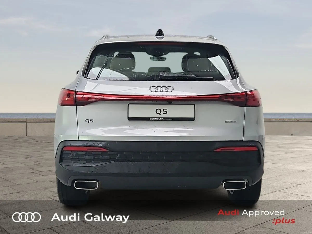 Audi Q5 €599 p/m - E-HYBRID SE QUATTRO A/T - Image 3