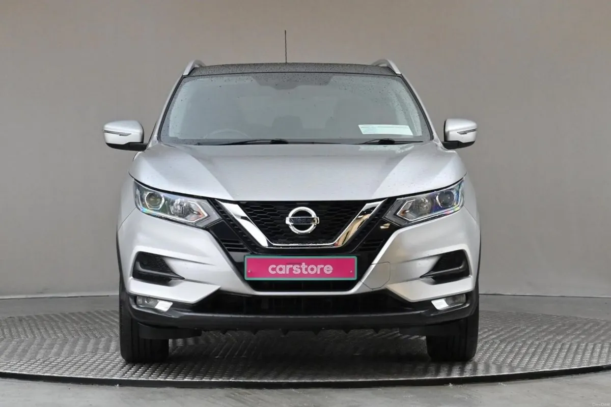 Nissan Qashqai 1.3 PET SE 6SPD **GLASS ROOF**SAT N - Image 2