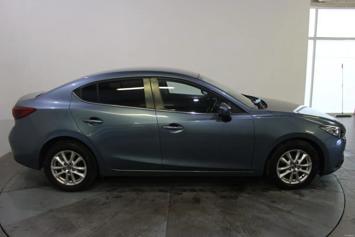 Mazda Mazda3 2.2D 4DR (150ps) EXECUTIVE SE - TENDE - Image 2
