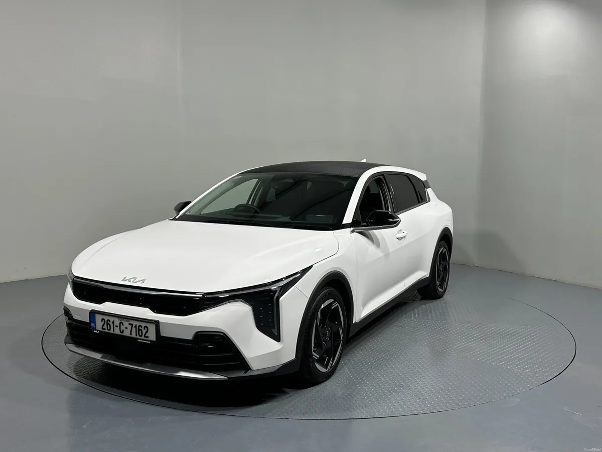 Kia K4 3.9% Finance 1.0 Petrol K3 Sportline 261 - Image 3