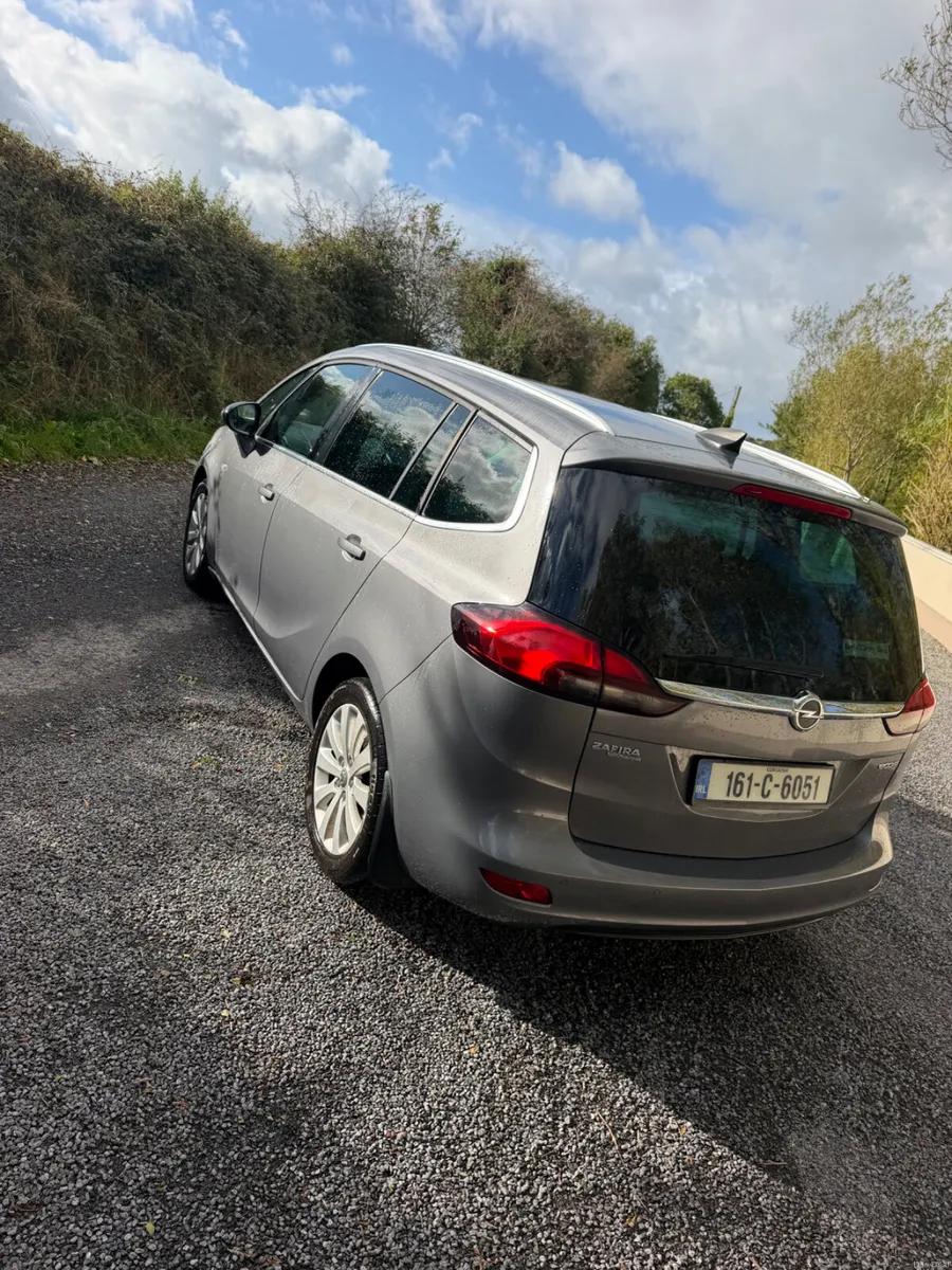 Opel Zafira 2016 - Image 3