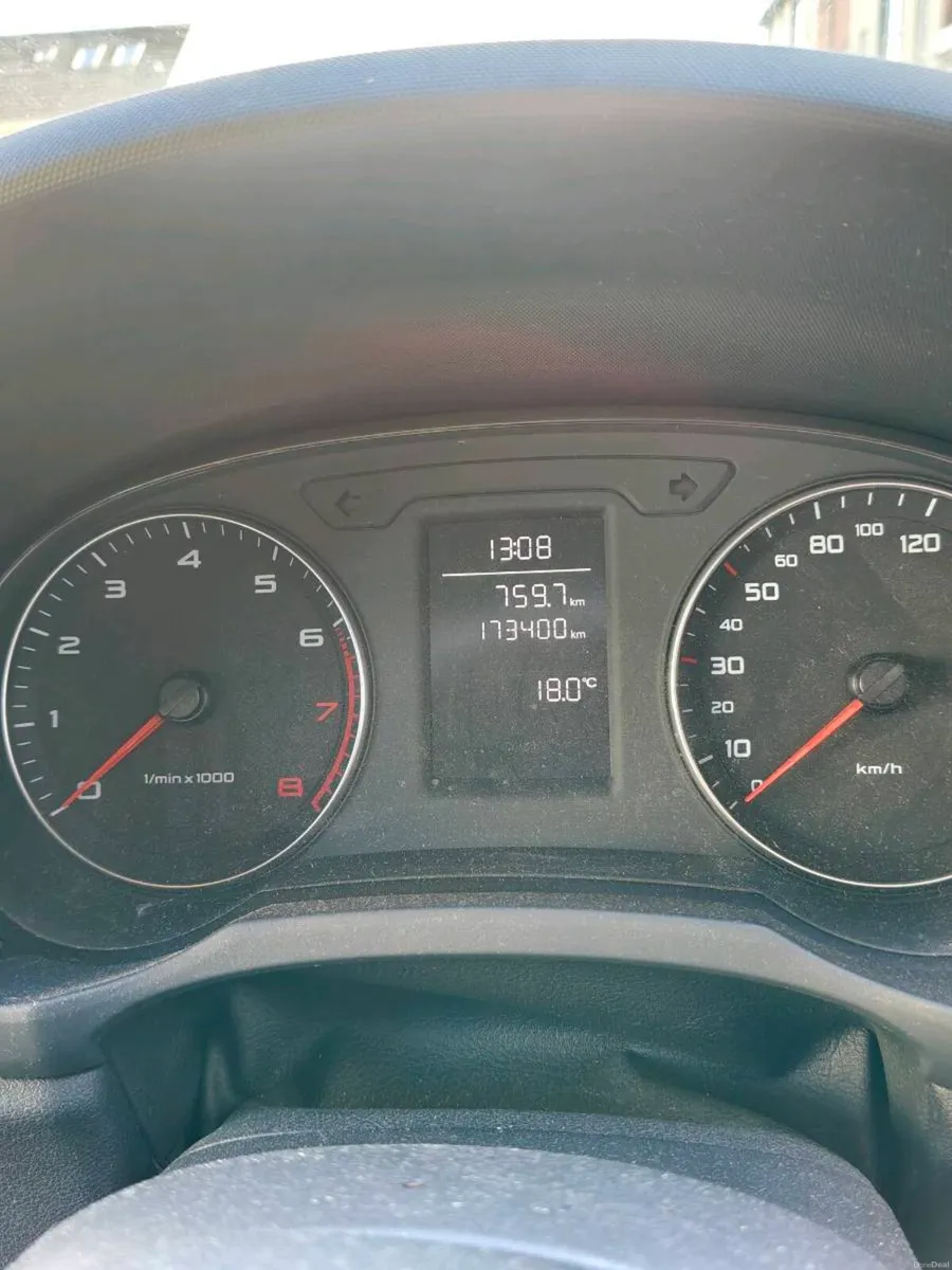 Audi A1 1.2tfsi 86 3DR - Image 5