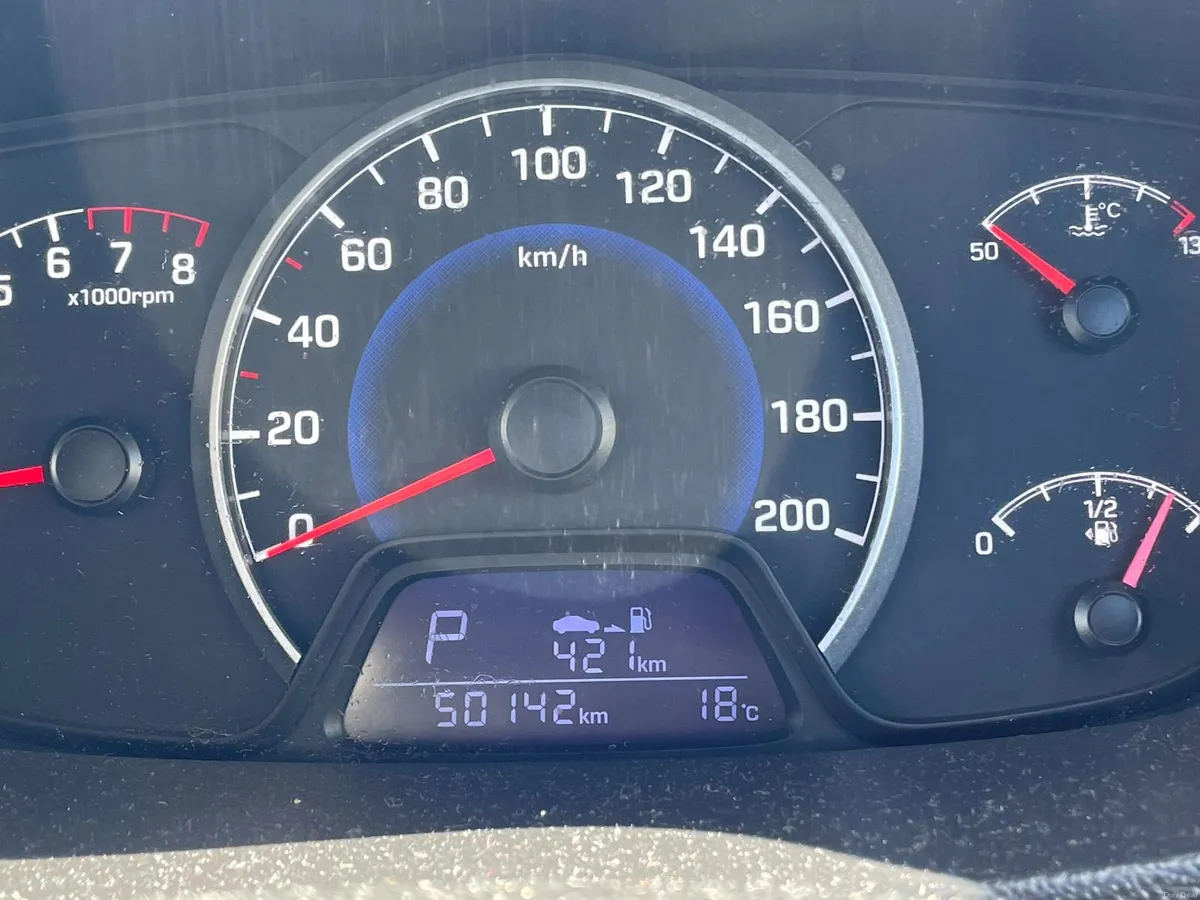 Hyundai i10 2016 - Image 2