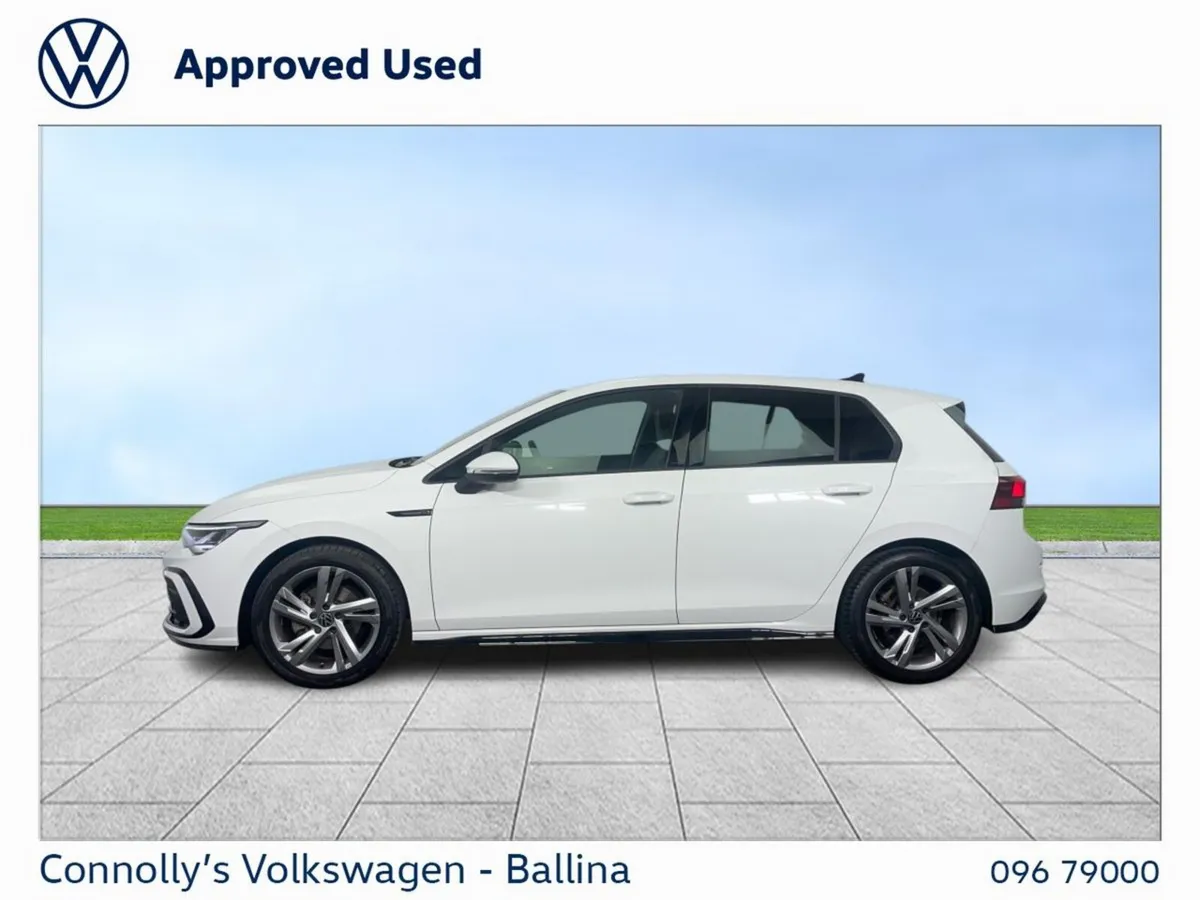 Volkswagen Golf 1.5 TSI 130HP R-Line - Image 5