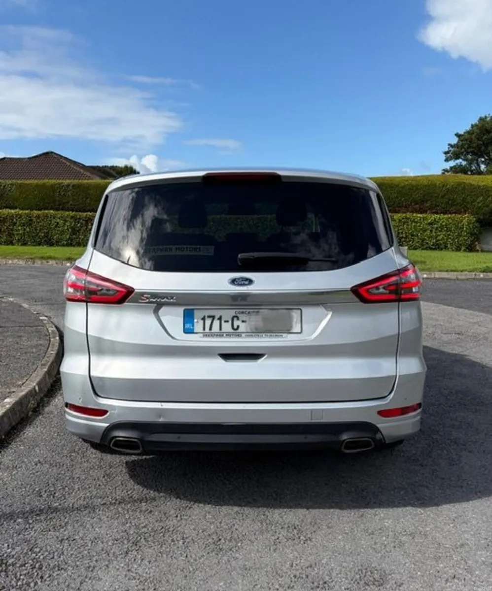 Ford S-Max 2017 2.0 TDCI Titanium AUTO 7-seater - Image 3