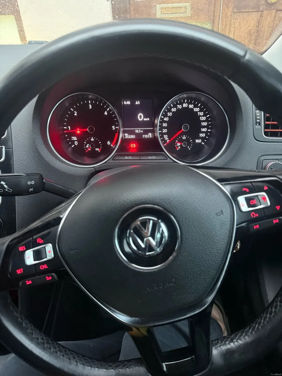 Volkswagen Polo 1.4 TDI 2015 - Image 3