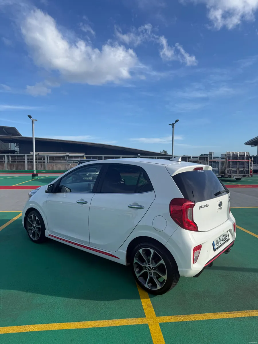 191 Kia Picanto 1.2 GTLine - LOW MILEAGE - Image 5