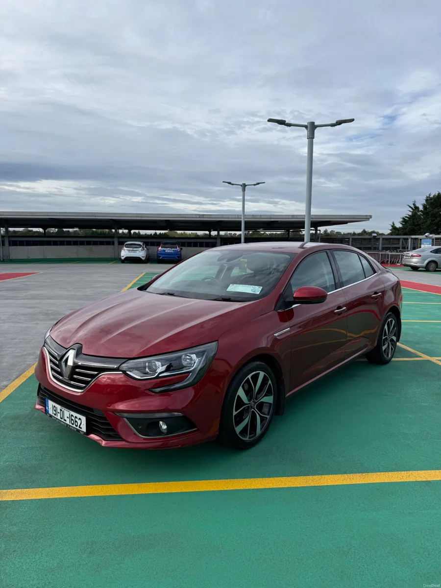 191 Renault Megane 1.5 Diesel - LOW MILEAGE - Image 3