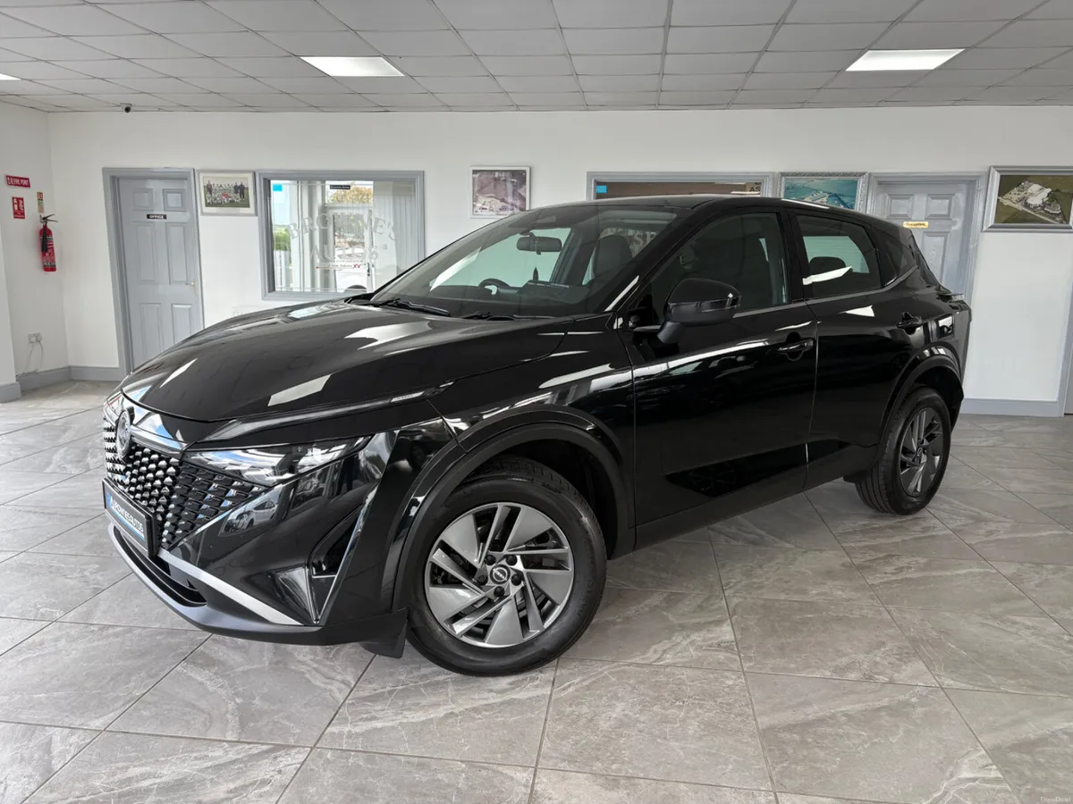 2025 Nissan Qashqai Acenta Premium Petrol Hybrid - Image 1