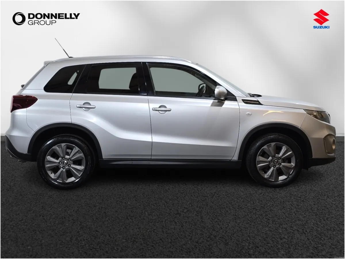 Suzuki Vitara 1.4 Boosterjet 48V Hybrid SZ-T 5dr - Image 3
