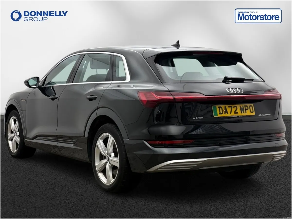 Audi E-tron 230kW 50 Quattro 71kWh Technik 5dr Aut - Image 3