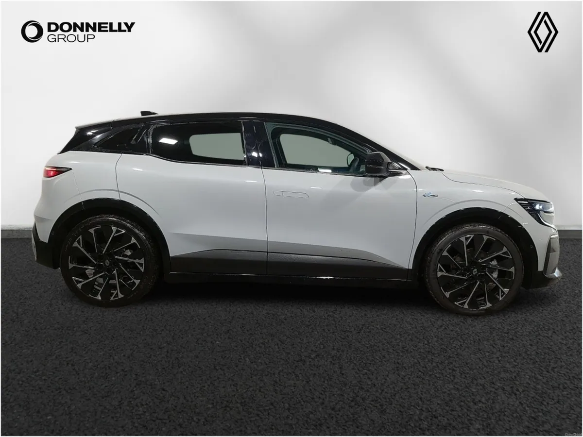 Renault Megane E-Tech EV60 160kW Techno Esprit Alp - Image 3