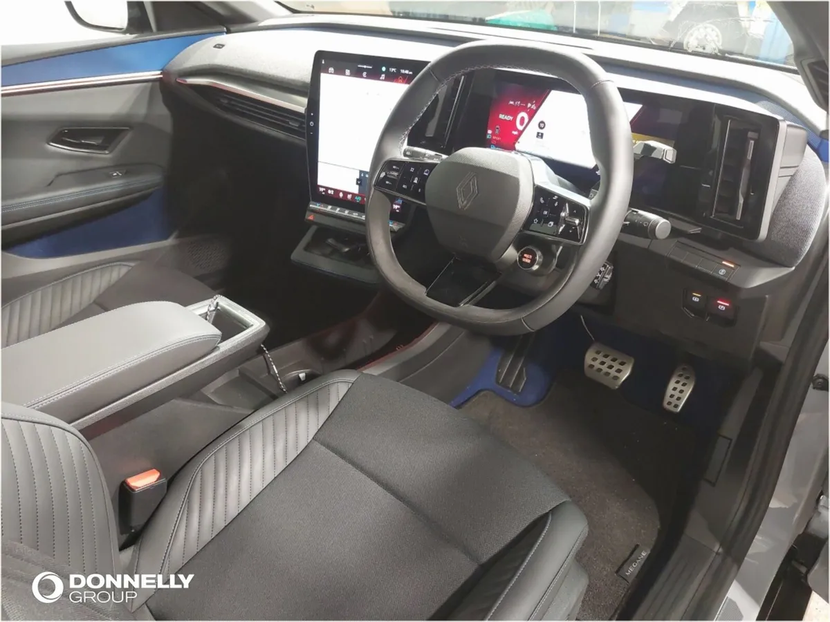 Renault Megane E-Tech EV60 160kW Techno Esprit Alp - Image 4