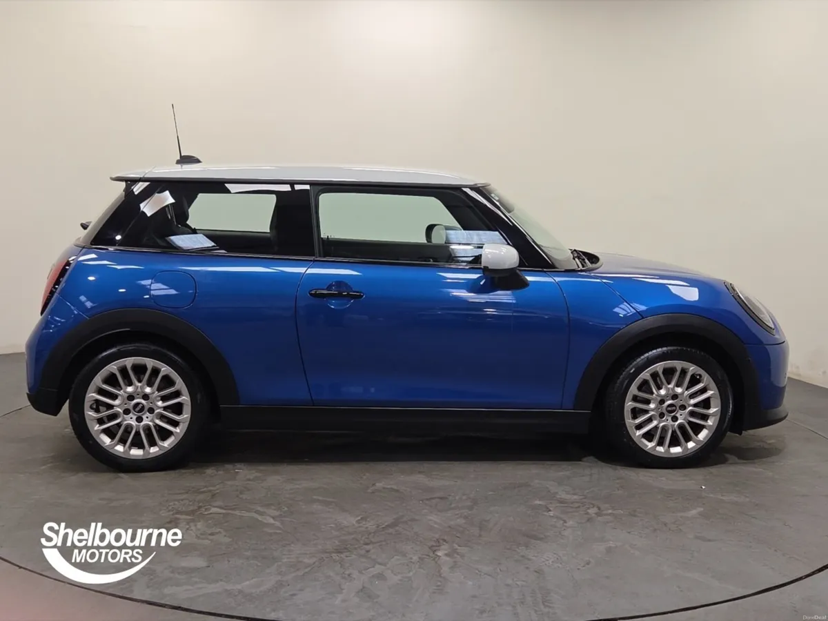 MINI Cooper 1.5 C Exclusive 3dr Auto - Image 3