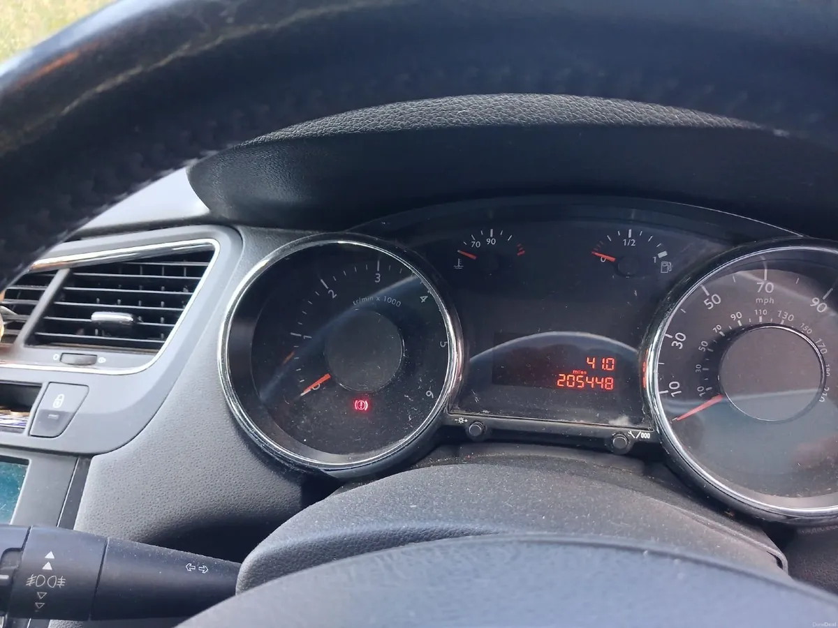Peugeot 5008 2011 - Image 4
