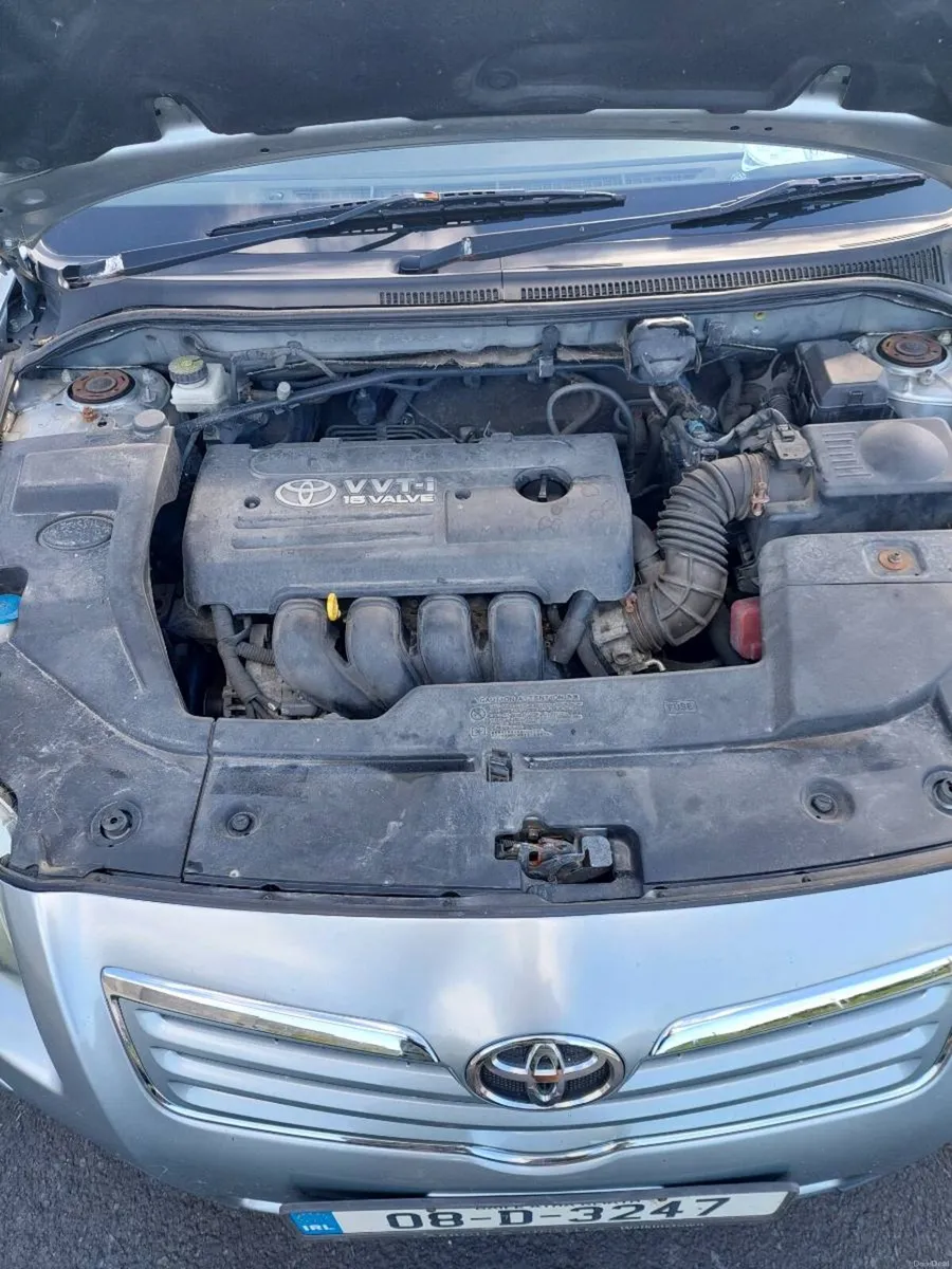 2008 Toyota Avensis - Image 2