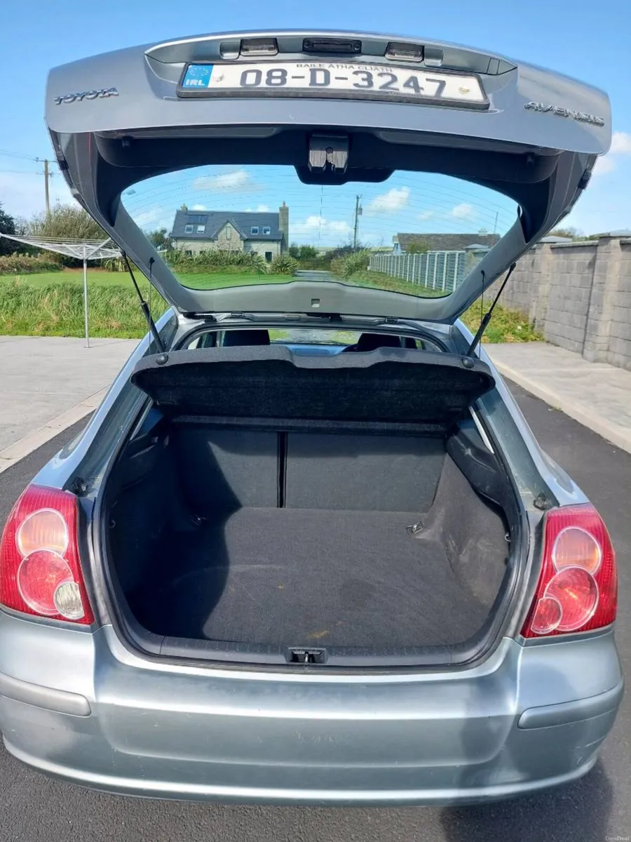 2008 Toyota Avensis - Image 3