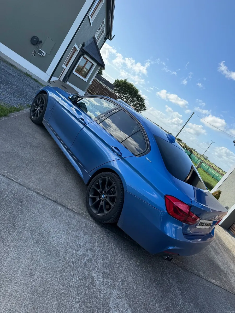 330e M-Sport - Image 3