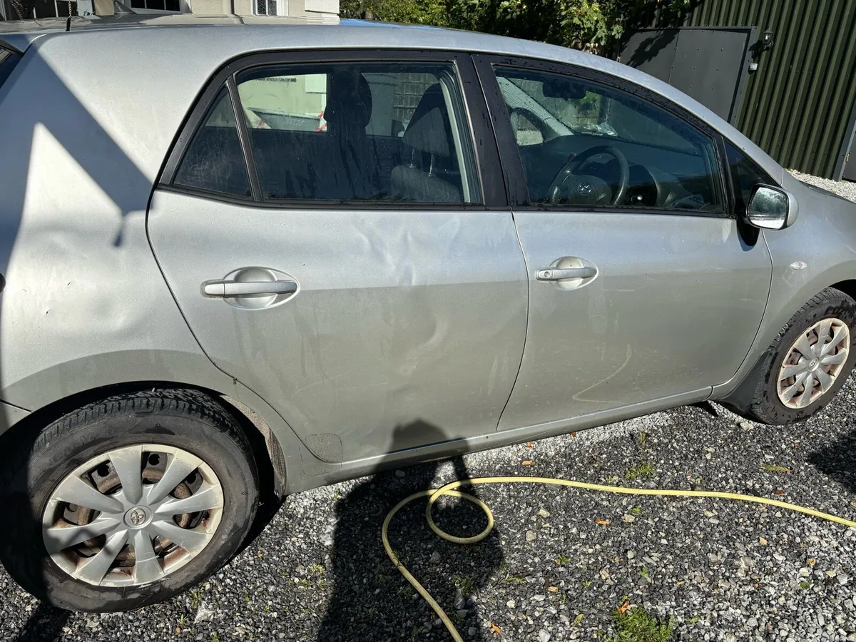 2007 Toyota Auris - Image 6