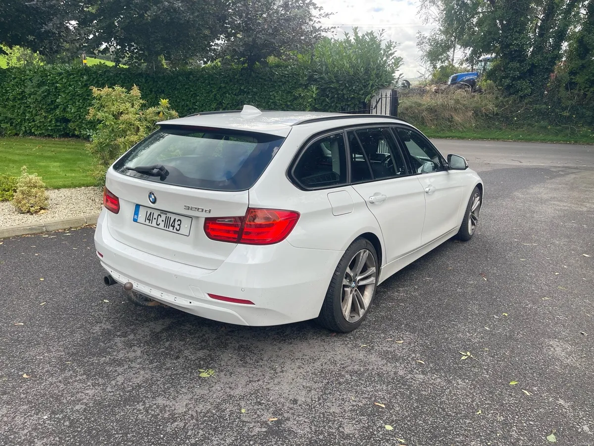 2014 BMW 320d F31 Sport Estate - Image 6