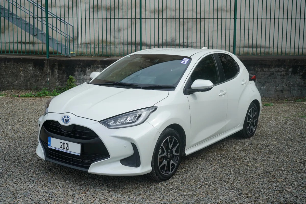 2021 Toyota Yaris Hybrid - Image 1