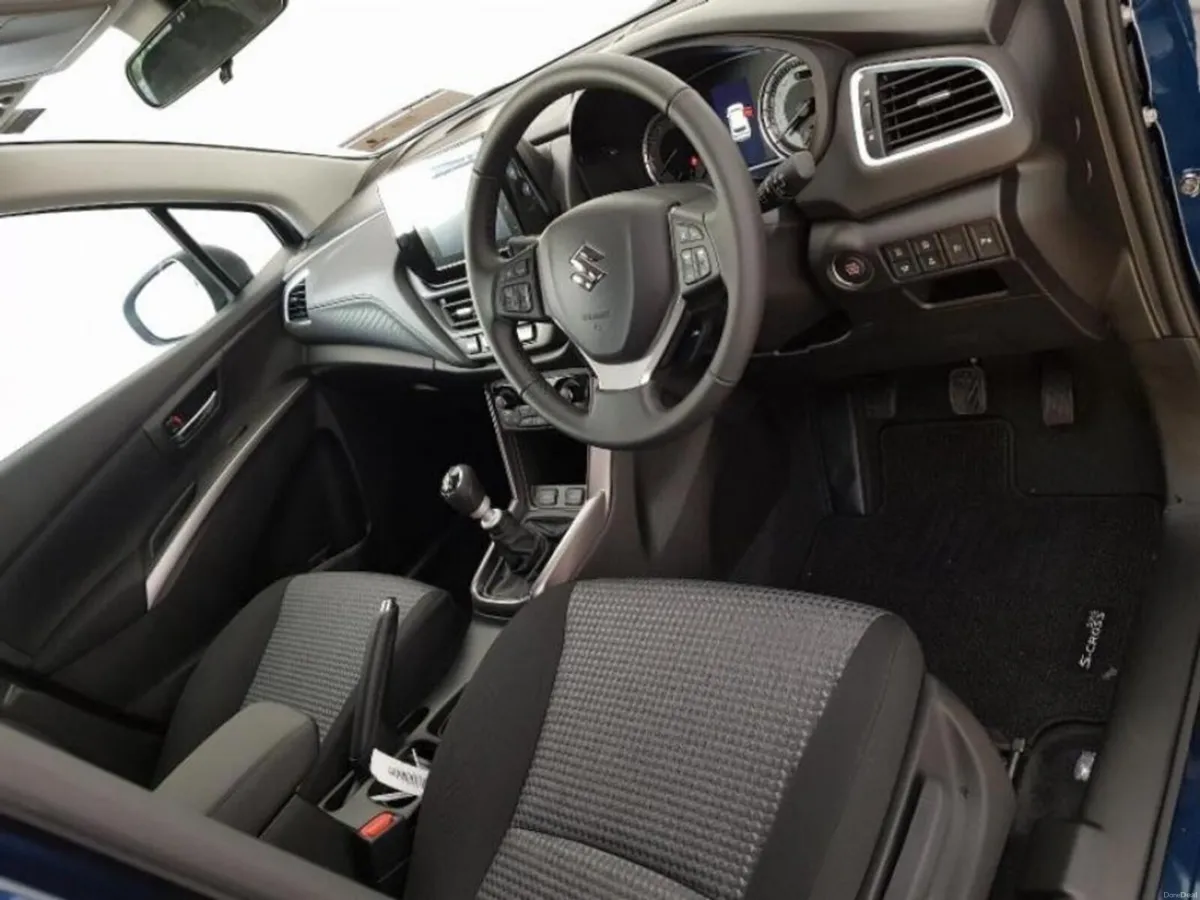 Suzuki S-CROSS Motion - Image 2