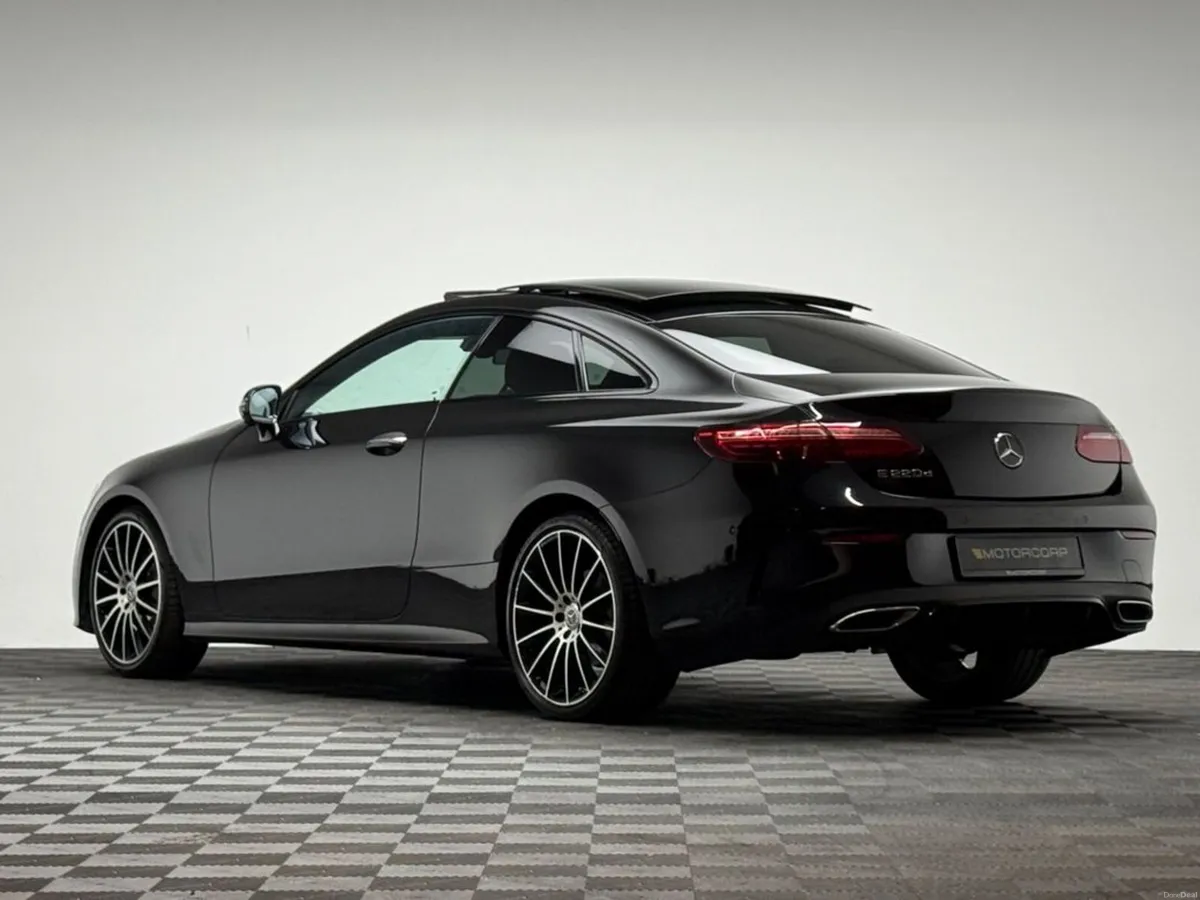 Mercedes-Benz E-Class E220D AMG LINE PREM+ NIGHT E - Image 5
