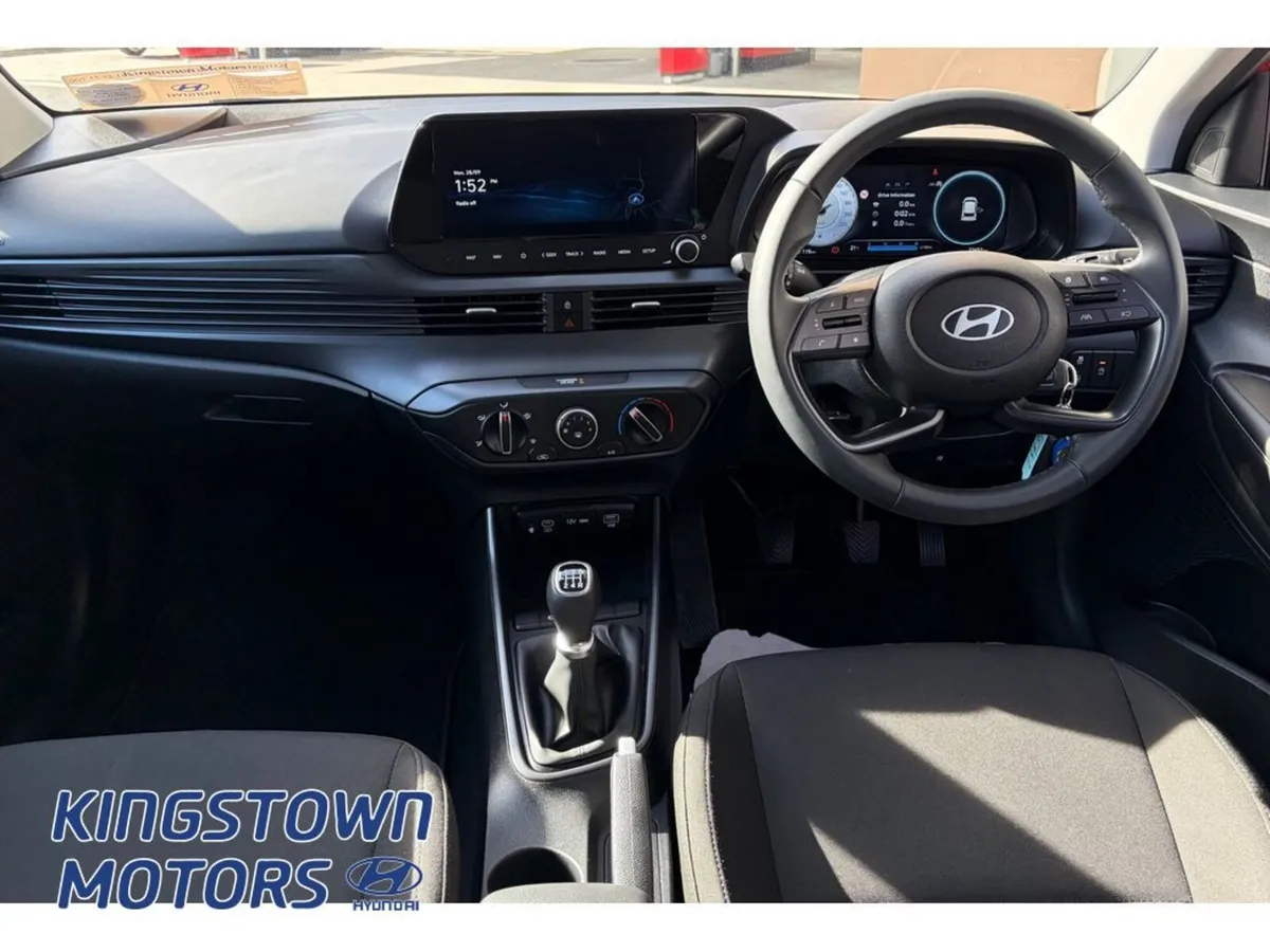 Hyundai i20 Deluxe Plus - Image 6