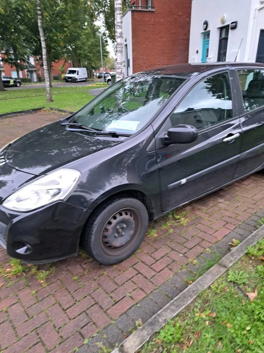 2010 Renault Clio tax no nct - Image 3