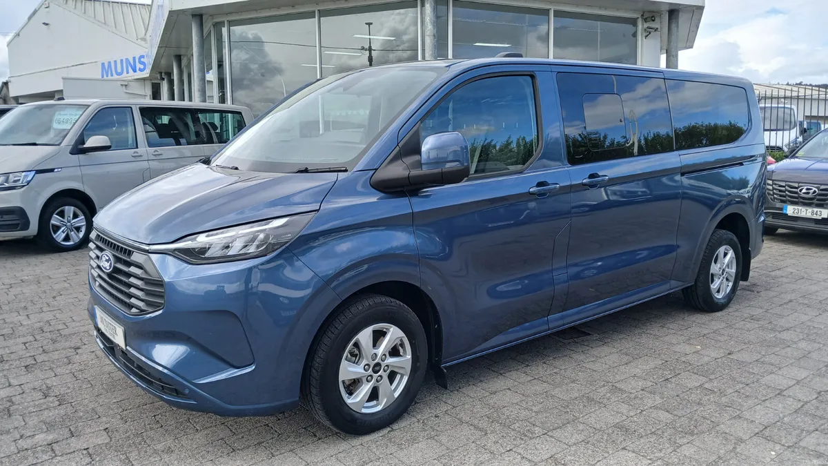 251 TOURNEO LWB PETROL ELECTRIC HYBRID 9 SEATS - Image 1