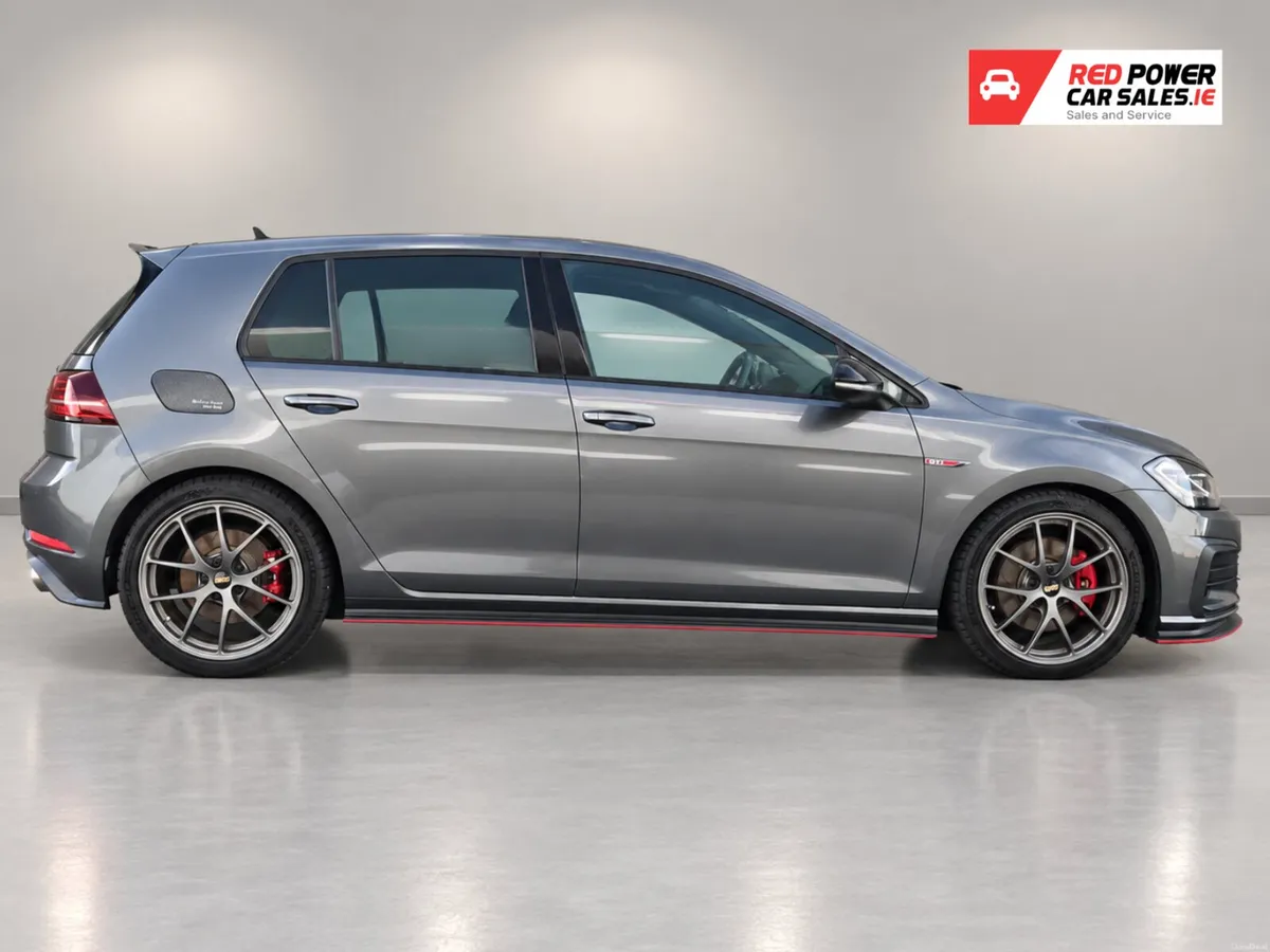 2018 Volkswagen Golf GTI - Image 3