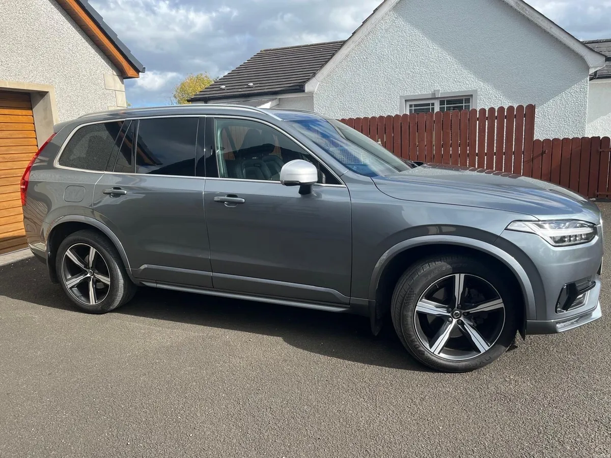 Volvo XC90 R-Design 2018 - Image 2