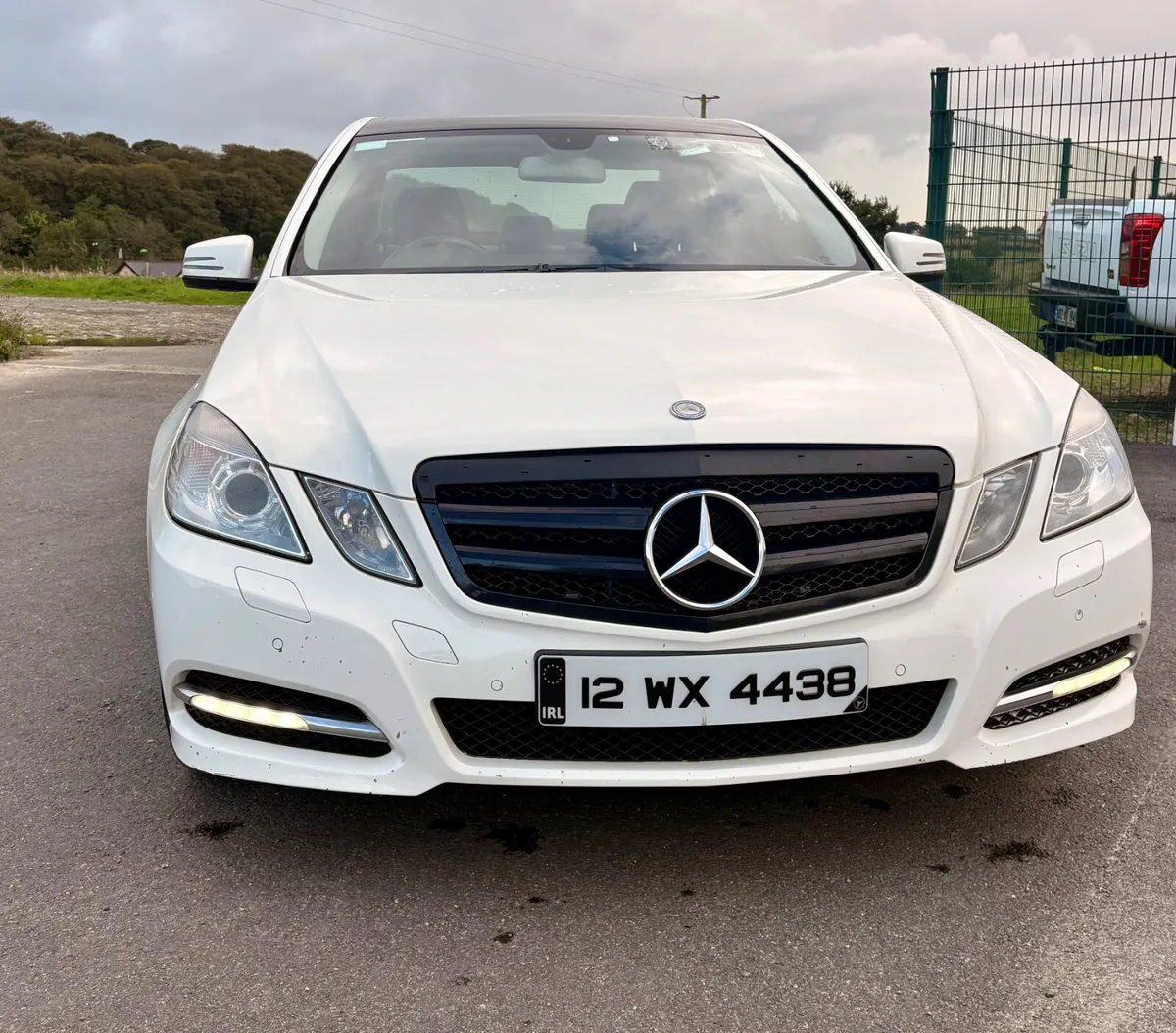 Mercedes-Benz E-Class 220 2012 Auto - Image 1