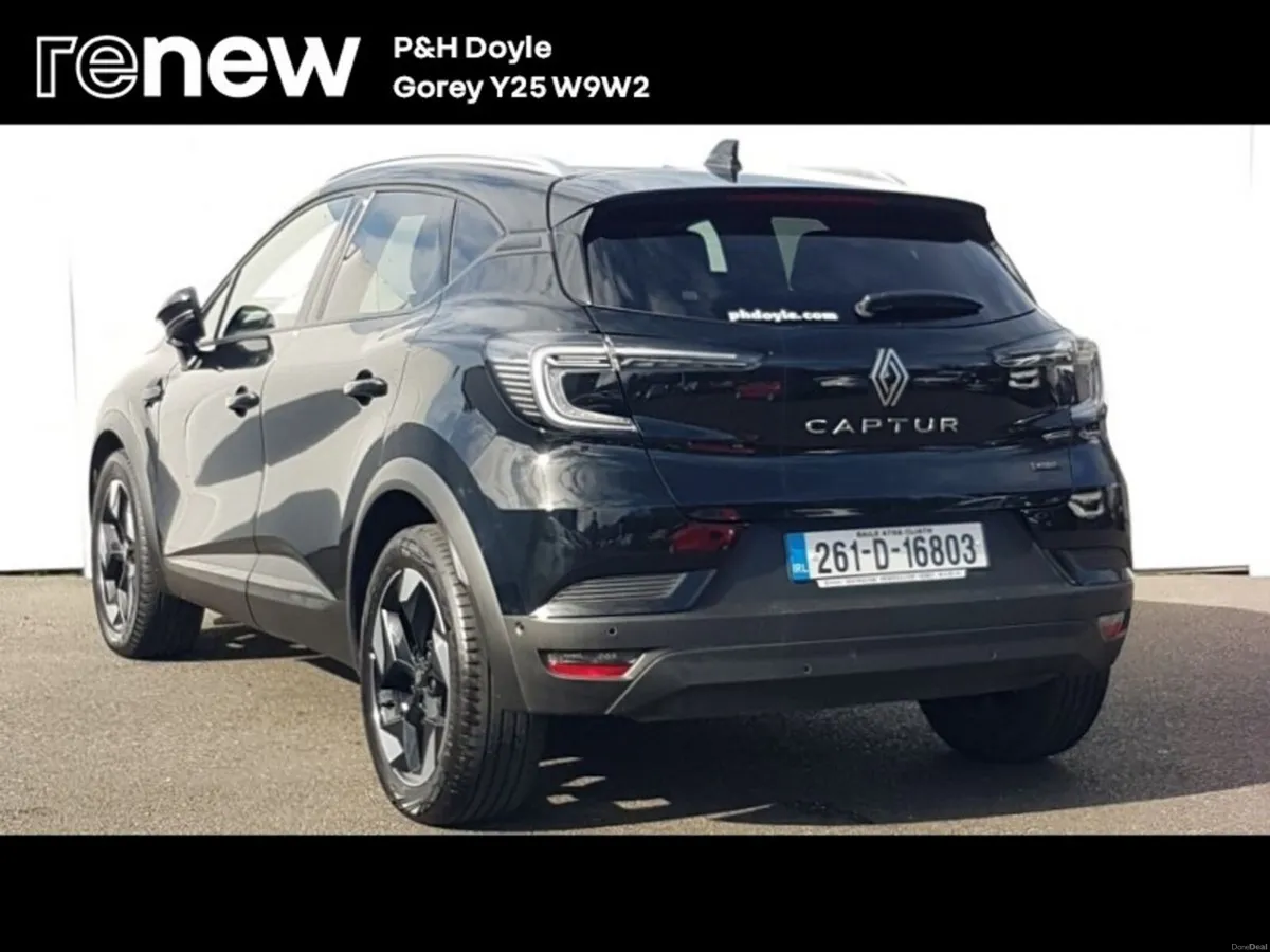 Renault Captur TECHNO E-TECH HYBRID - Image 3