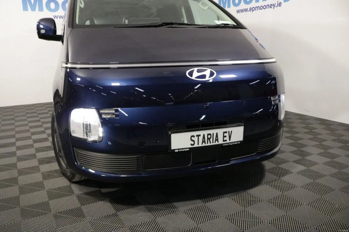 Hyundai Staria EV - platinum - 9 Seater MPV - Now - Image 3