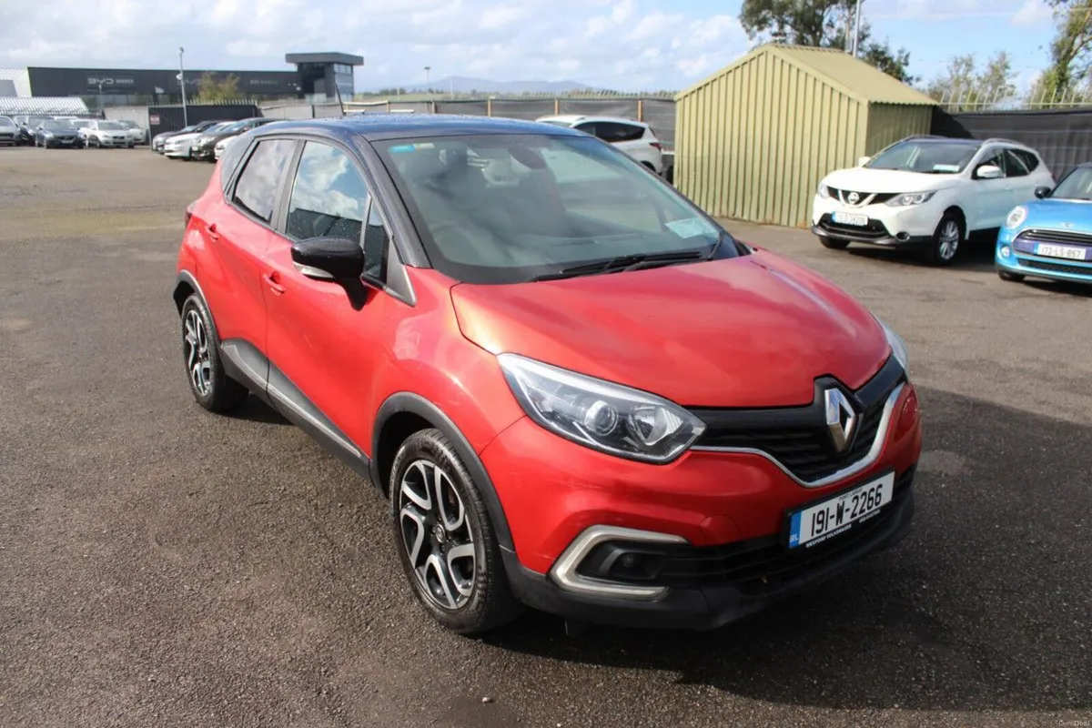 Renault Captur 1.5 dCi 90 ICONIC - TENDER 38 - Image 1