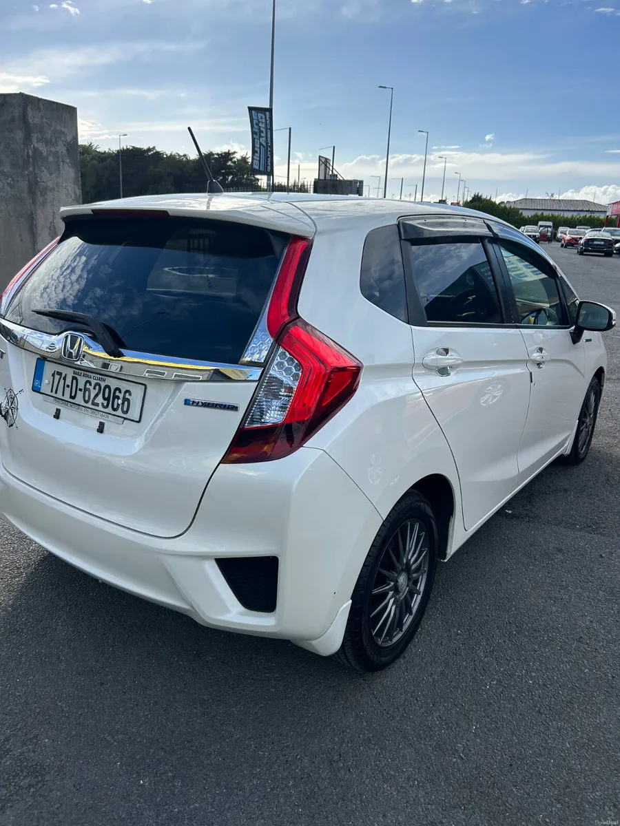 Honda Fit 2017 Leather Specs - Image 3