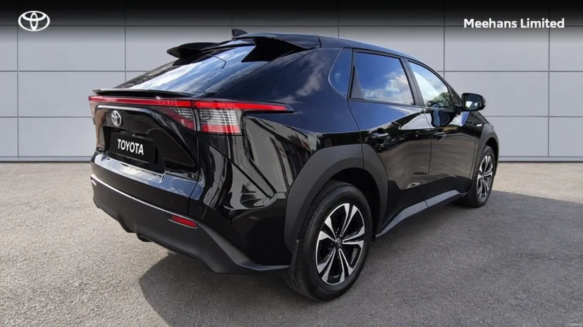 Toyota bZ4X SPORT FWD 11KW 4DR AUTO - Image 2
