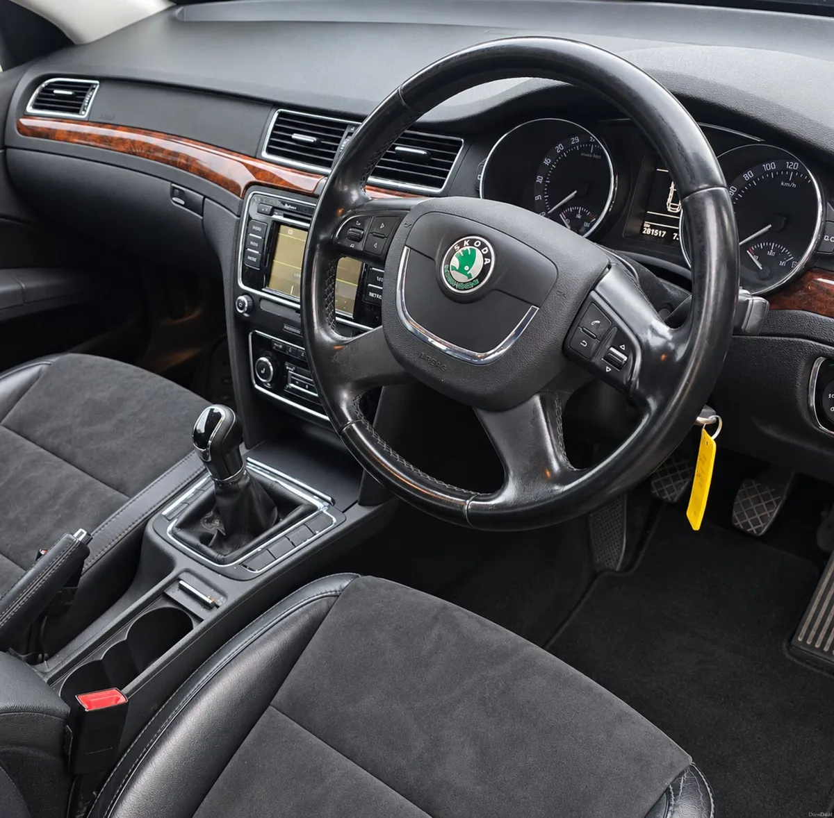 2011 Skoda Superb 1.6d - NCT 05/27 - Belt done - Image 5