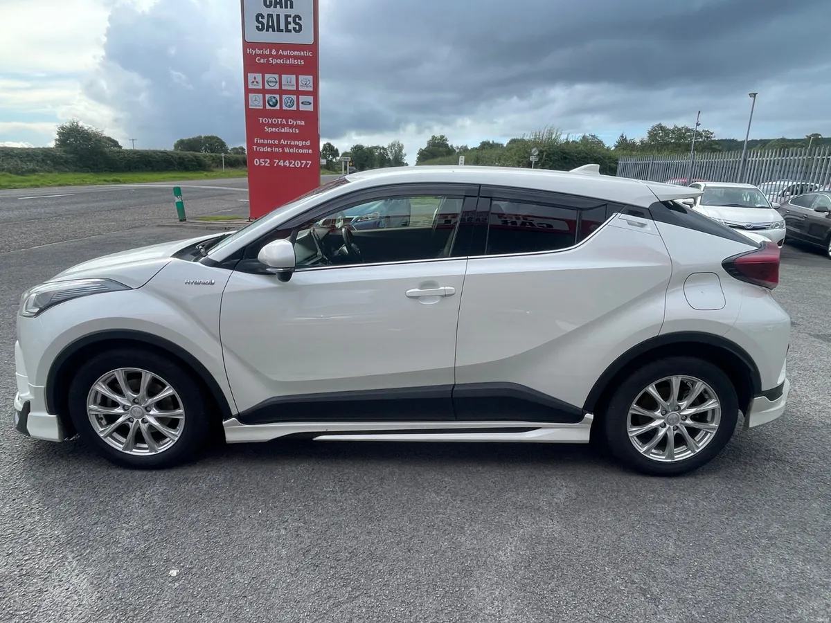 Toyota C-HR 2018 - Image 4
